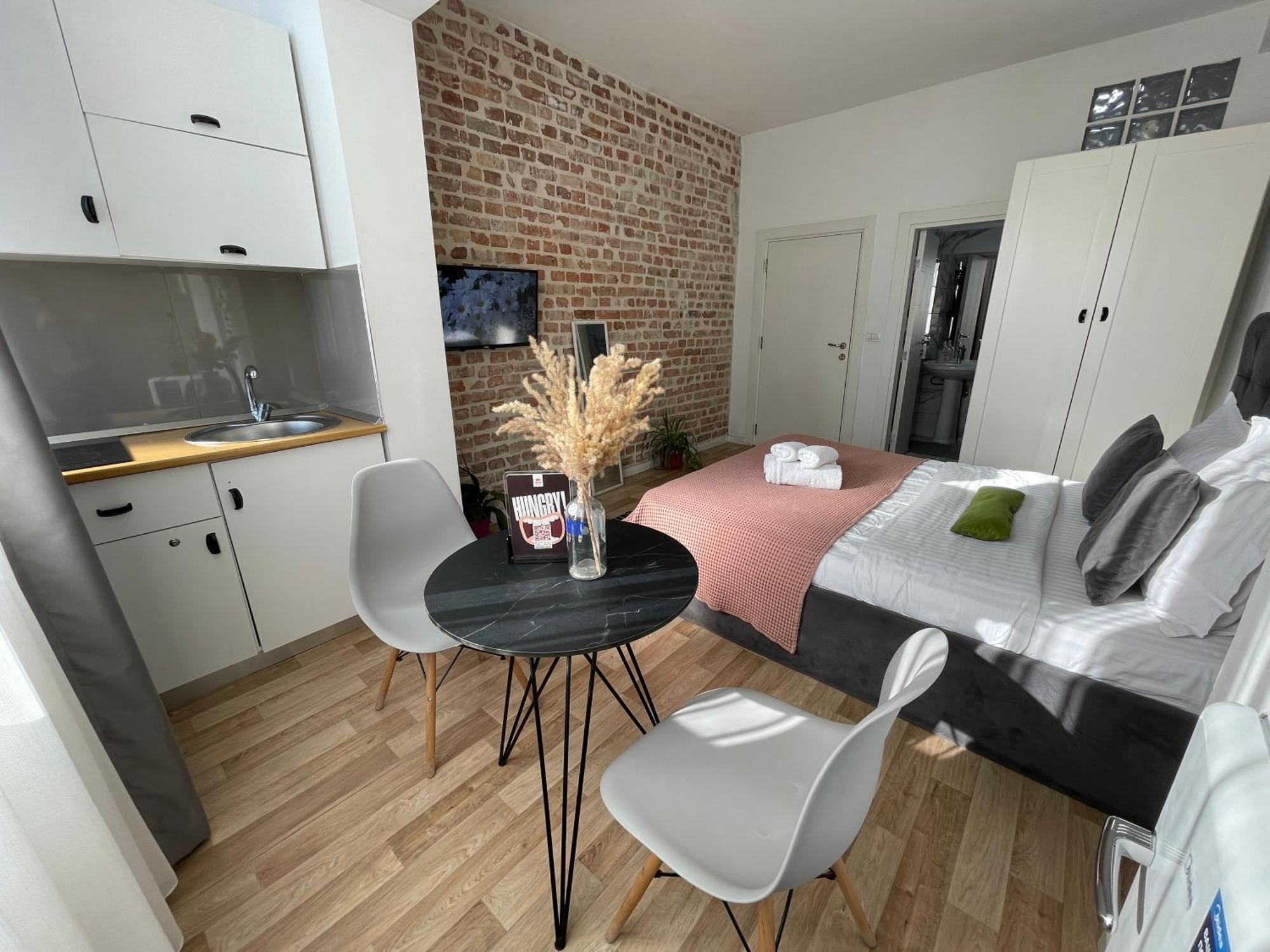 Bricks Studio Apartments Tirana Exteriér fotografie